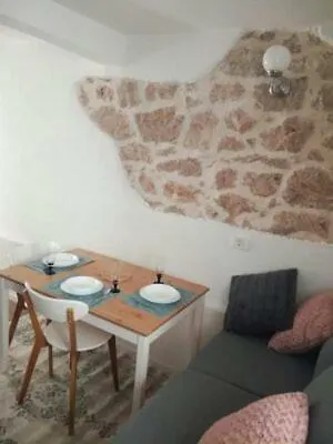Stone House Sparoga * Tisno